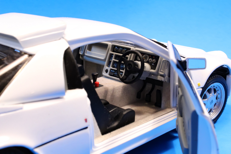 Illustration for article titled Ricko 1:18 scale Ford RS200